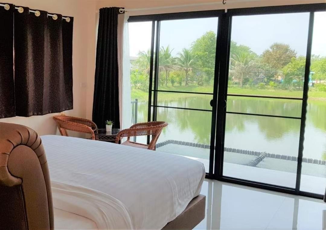 Baan Suan San Rak บ้านสวนแสนรัก บุรีรัมย์ ภายนอก รูปภาพ