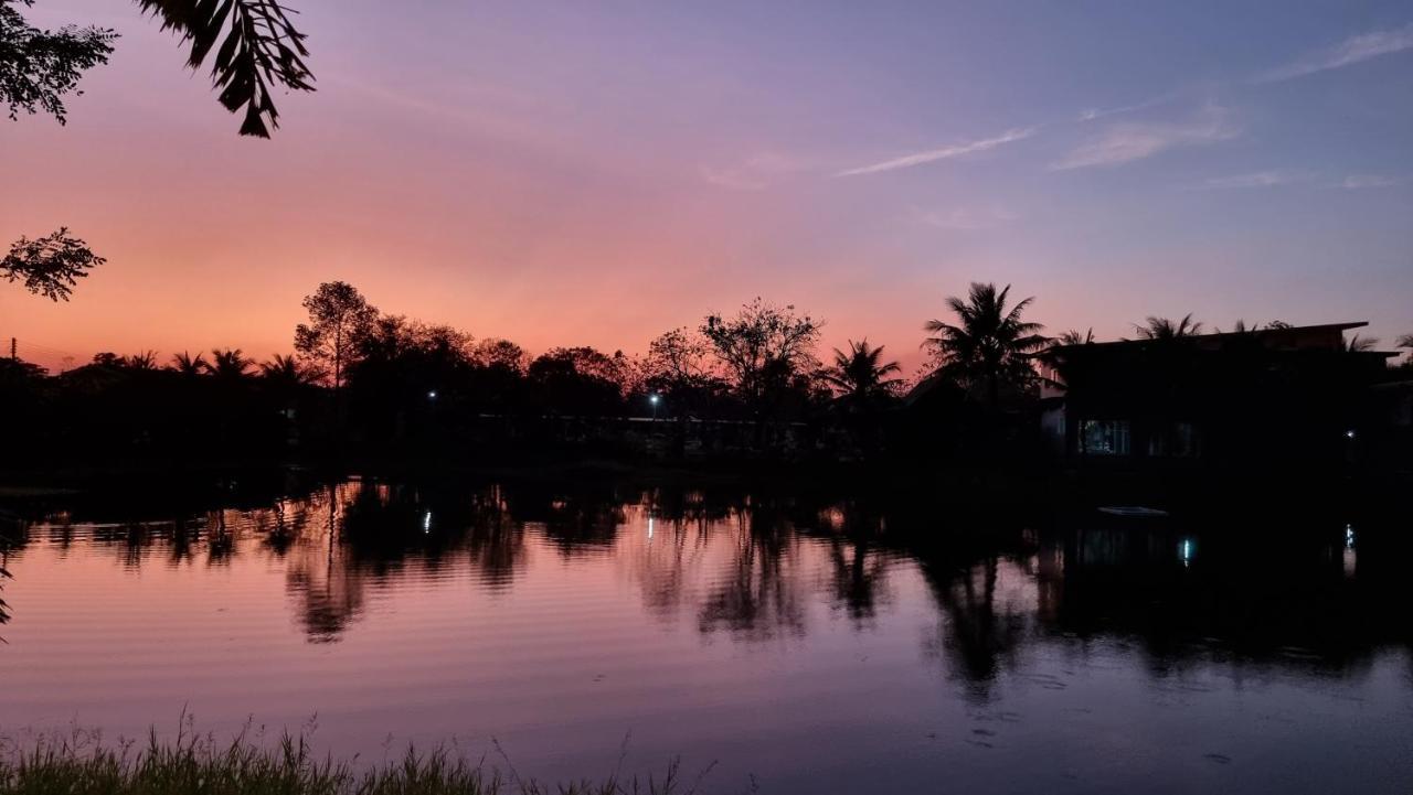 Baan Suan San Rak บ้านสวนแสนรัก บุรีรัมย์ ภายนอก รูปภาพ